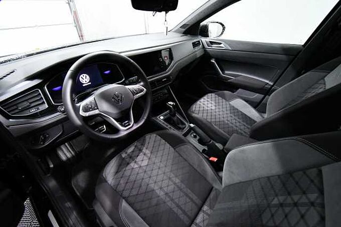 Volkswagen Taigo 1.0 TSI OPF DSG R-Line - Kamera, SH, Navi